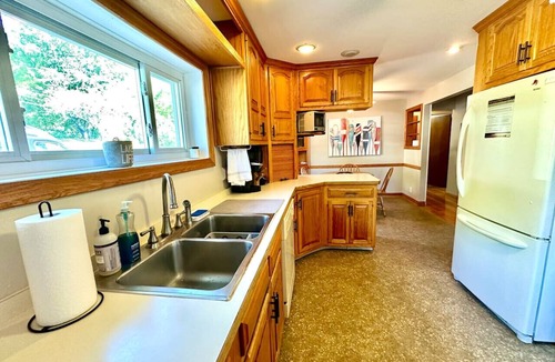 Conesus House | Spencer Lakeside Retreat on Conesus Lake
