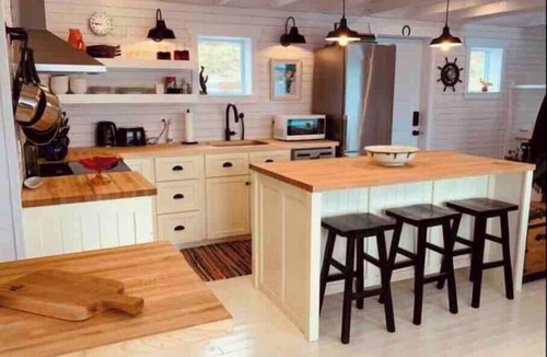 Twillingate House | Spencer Salt-Side Cottage (Twillingate)
