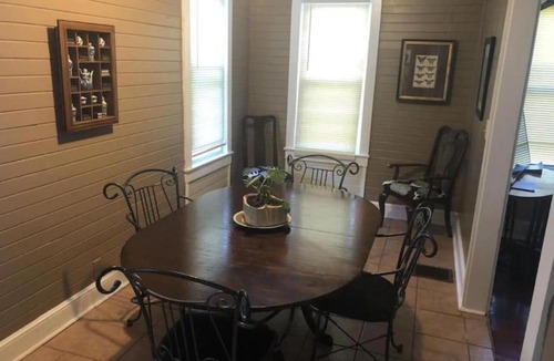 Tallahassee Villa | Spencerville Charmer