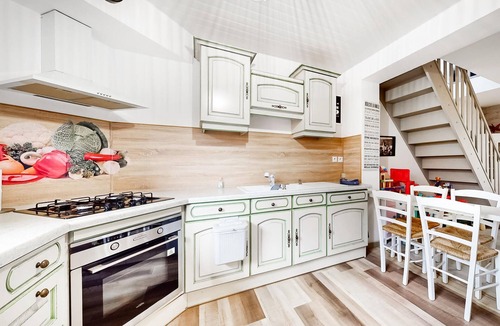 Ferques House | Spend a relaxing holiday in this holiday home near the Cote d'Opale.