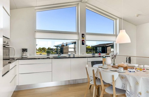 Nordstrand House | Spend a wonderful vacation in this vacation home with good facilities in a beautiful location.