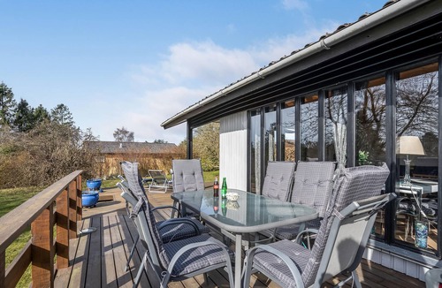 Bog By House | Spend a wonderful vacation with your loved ones in this idyllically located vacation home.