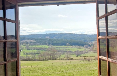 Allegre House | Spend your vacation in a renovated barn