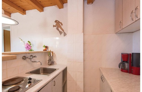 Zuljana Apartment | Spend your vacation in Zuljana in these functionally furnished apartments.