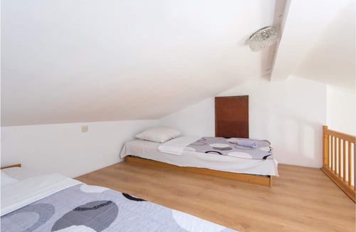Zuljana Apartment | Spend your vacation in Zuljana in these functionally furnished apartments.