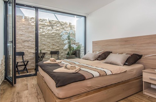 Tisno House | Spend your vacation in this luxurious villa with unusual and unique interior.