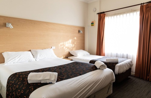 North Geelong Hotel | Sphinx Hotel Motel