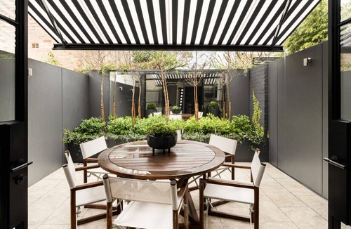 Woollahra House | Spicer House - Woollahra Village