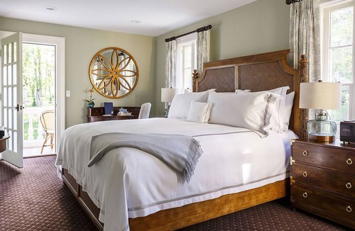 Mystic Hotel | Spicer Mansion