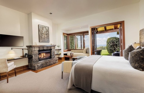 Shire of Warwick Hotel | Spicers Peak Lodge