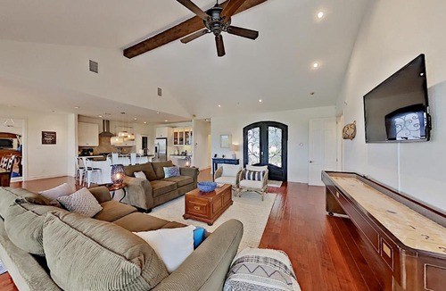 Paleface Lake Country Estates House | Spicewood House