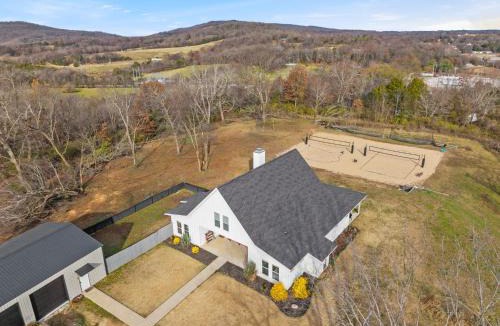 Fayetteville House | Spiker's Den-Sand Volleyball Courts-Hot Tub
