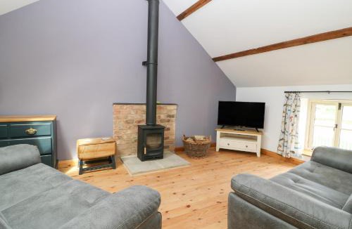 Storwood House | Spindle Cottage