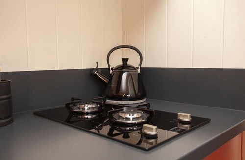 Dorchester Cottage | Spindleberry Hut