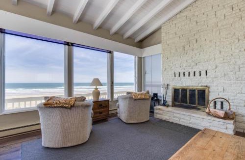 Bandon House | Spindrift Oceanfront Home - The Helm