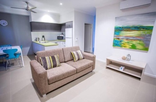 Townview Hotel | Spinifex Motel & Serviced Apartments