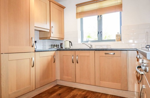 Charlestown Cottage | SPINNAKER, pet friendly, character holiday cottage in Charlestown