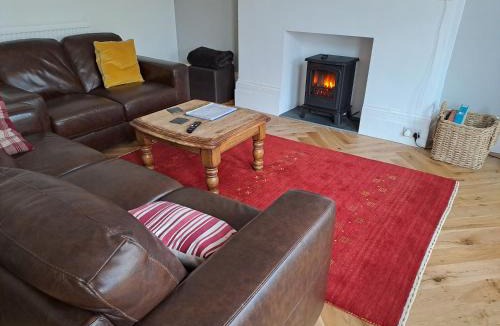 Tenby Apartment | Spinnaker - Self Catering Apartment, Tenby