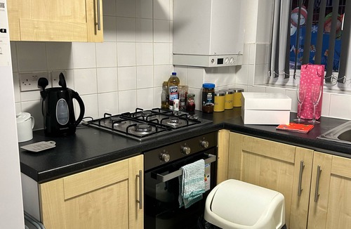 Watford Apartment | Spinners End