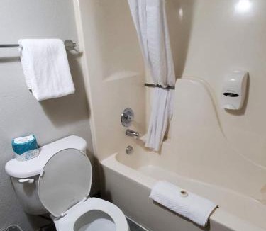 Branson Hotel | Spinning Wheel Inn