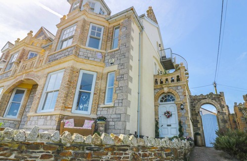 Perranporth Cottage | SPIRAL VIEW, family friendly, with a garden in Perranporth