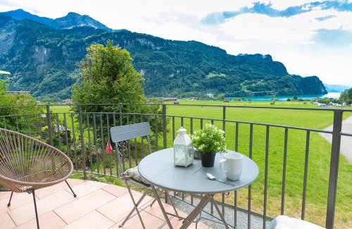 Brienz Apartment | Spirit Apartments - Balkon mit Seesicht - Parkplatz - AC