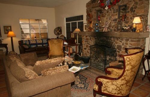 Patagonia Bed & Breakfast | Spirit Tree Inn B&B