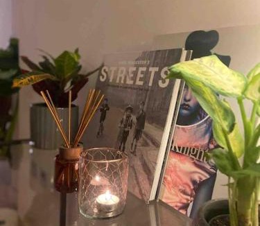 Spitalfields Apartment | Spitalfields Market Penthouse Flat with balcony