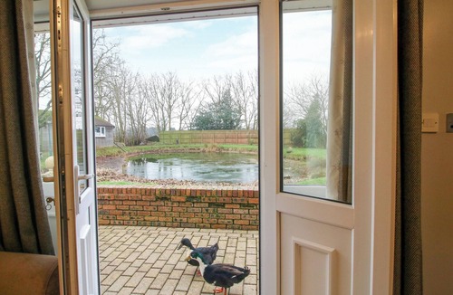 Sugnall Cottage | Spitfire Lodge