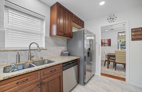 Richardson House | Splash and Stay 5BR Retreat