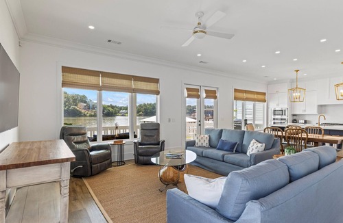Alexander City House | Splash at Lake Martin