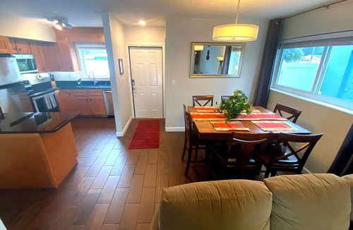 Croissant Park House | Splash, Grill & Chill Near Beaches - Tarpon Harbor 1
