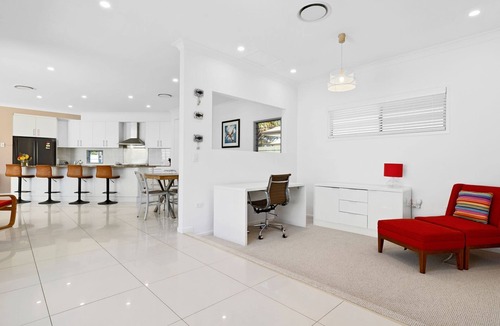 Kingscliff House | Splash House at Kingscliff - Pet Friendly with Pool