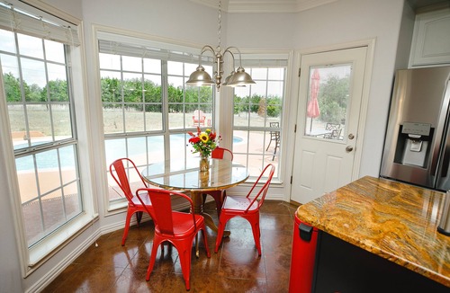 Johnson City House | Splash into Spring in the TX Hill Country Getaway-Private POOL Spring Break!