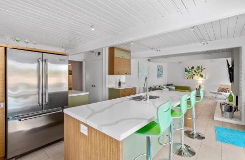 Racquet Club Estates Villa | Splash & Sip House by ACME House Company