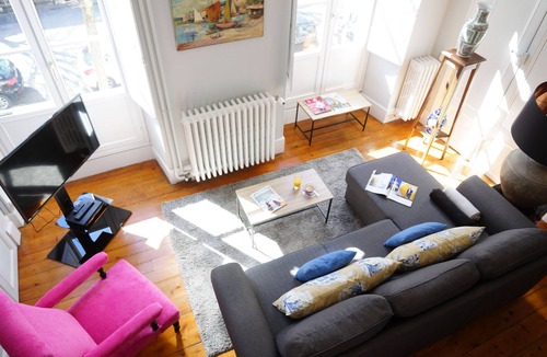 Bagneres-de-Luchon Apartment | Splendid apt T2 4 pers or T4 twin 10 pers /HEATED POOL
