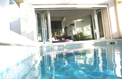 Castelnau-le-Lez Villa | Splendid architect-designed villa with heated pool and air-conditioned rooms