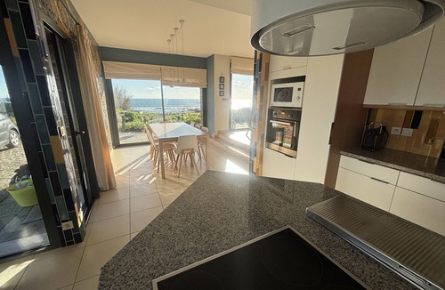 Loctudy Villa | Splendid beach villa with pool