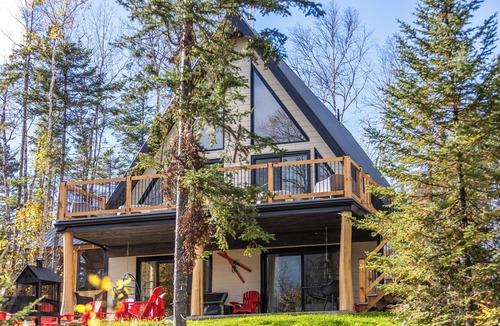 Trois-Rives Ski Chalet | Splendid Chalet A-FRAME * Breathtaking views and tranquility & SPA