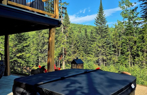 Trois-Rives Ski Chalet | Splendid Chalet A-FRAME * Breathtaking views and tranquility & SPA