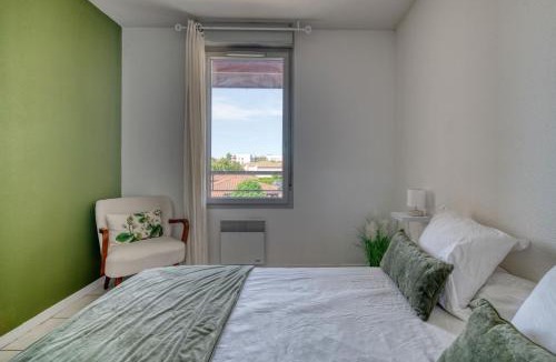 Saint - Martin - du - Touch Apartment | Splendid et cosy T2 terrasse, Airbus et Aéroport