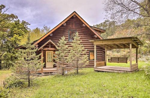 Lake City House | Splendid Family Cabin w/Hot Tub & Grill!