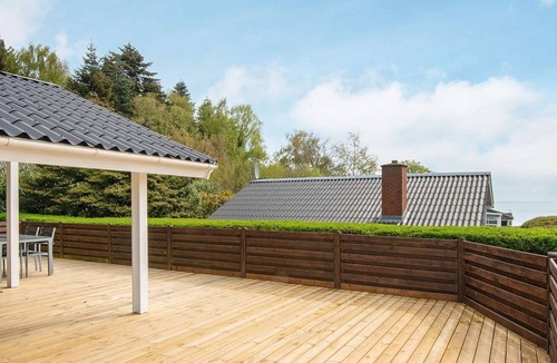 Bjert House | Splendid Holiday Home in Bjert with Roofed Terrace