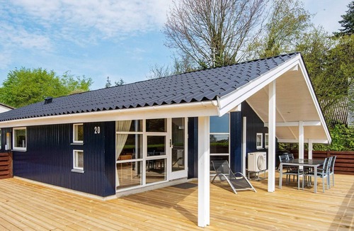 Bjert House | Splendid Holiday Home in Bjert with Roofed Terrace