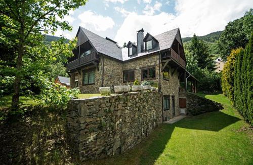 Vielha House | Splendid house next to the Baqueira Beret ski resort