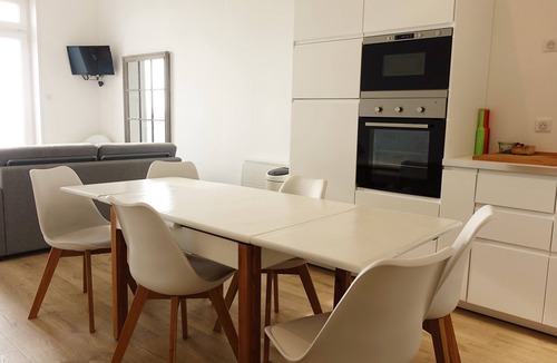 Wimereux Apartment | Splendid sea view, apprt. 50 m² completely renovated! WIRELESS