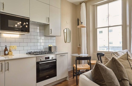 Abbey Road Apartment | Splendid St John's Wood Apartment
