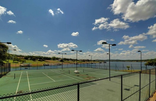 Highland Lake Estates Condo | Splendid, Tastful, And Fully Furnished Condo On Lake Travis Island Villa!