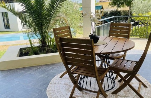 Bagnols-sur-Ceze House | Splendid villa with heated pool