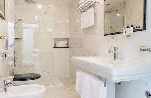 Split Bed & Breakfast | Splendida Palace